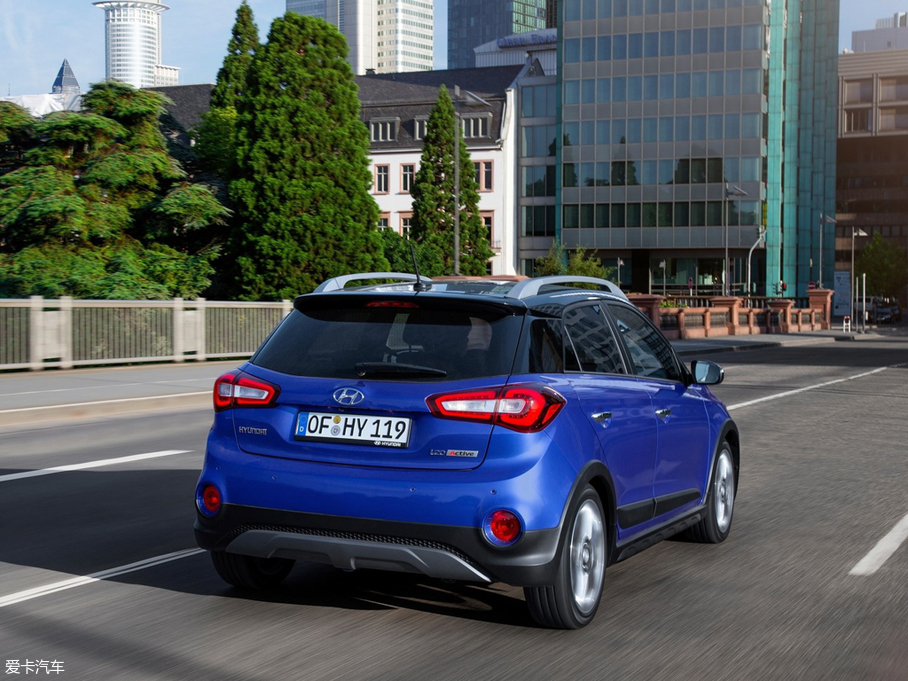 2018��i20 Active