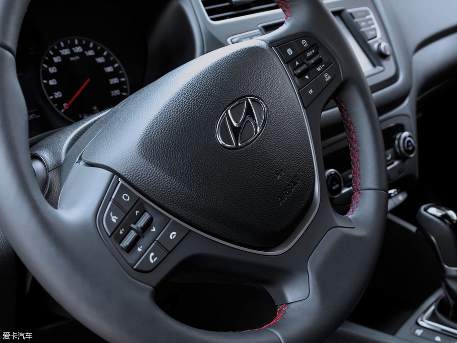 2018��i20 ������