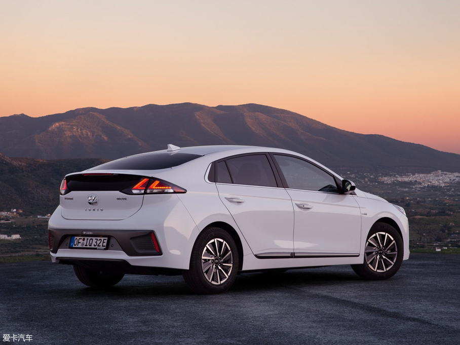 2021IONIQ Electric