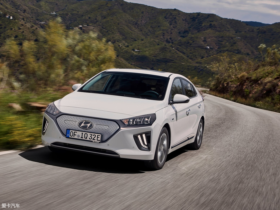 2021I(lng)ONIQ Electric