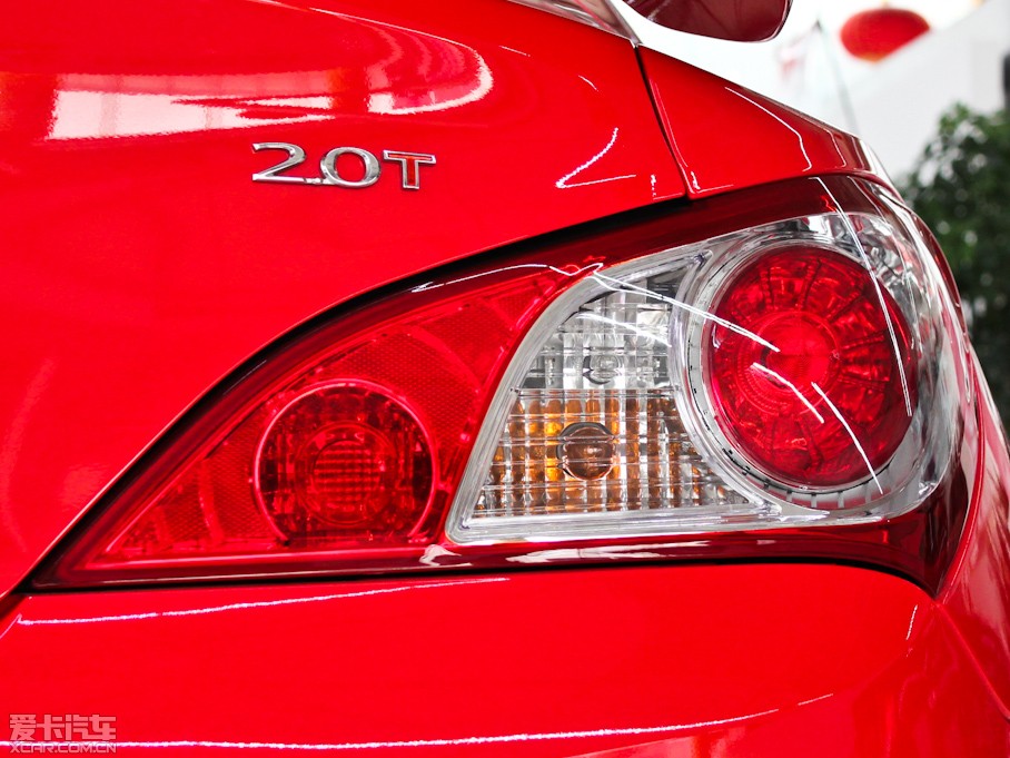 2009ڶ˹ 2.0T AԄ(dng)