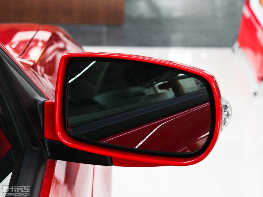 2009ڶ˹ 2.0T AԄ(dng)