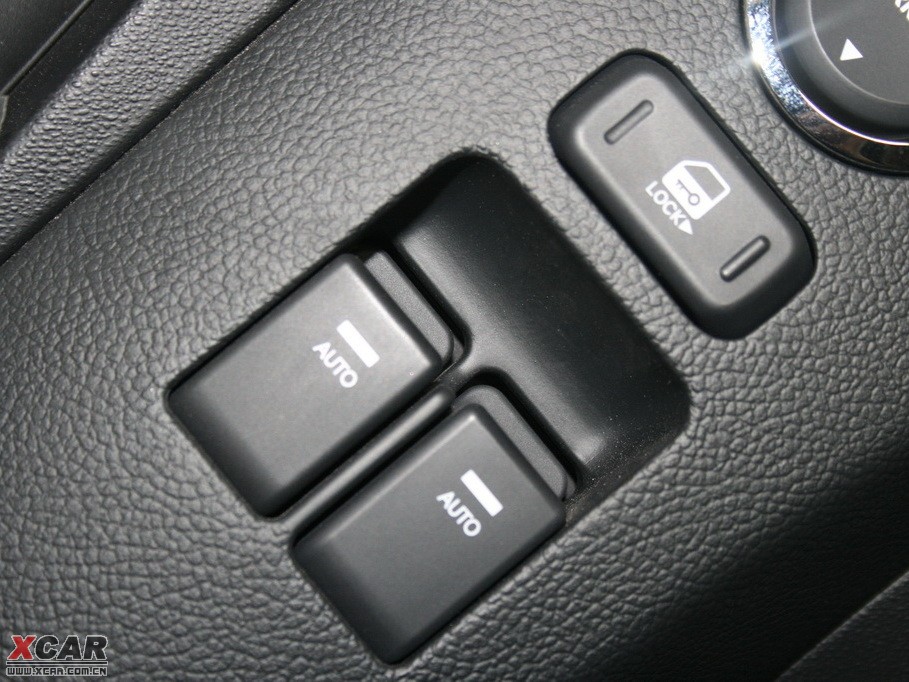 2009ڶ˹ 3.8L ŞԄӰ