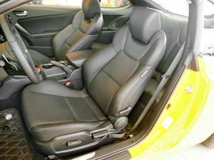 2009款2.0T 靓雅自动版 主驾驶座椅