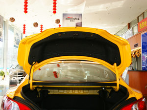 2009款2.0T 靓雅自动版 空间座椅