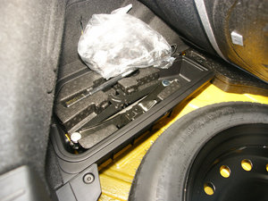 2009款2.0T 靓雅自动版 空间座椅