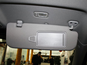 2009款2.0T 豪华自动版 空间座椅