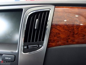 2010款4.6L 尊享版 中控区