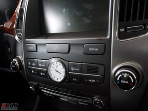 2010款4.6L 尊享版 中控区