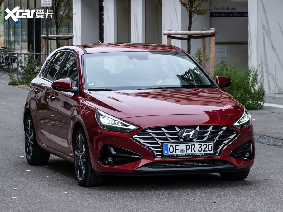 2020��i30(����) N Line �Ɏ�