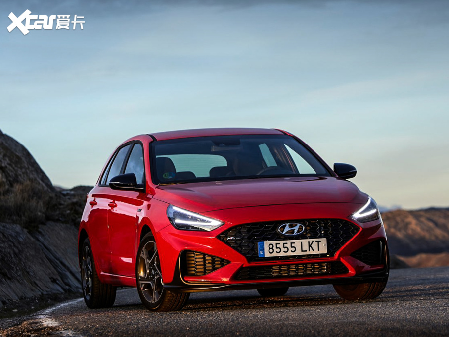 2020��i30(����) N Line �Ɏ�