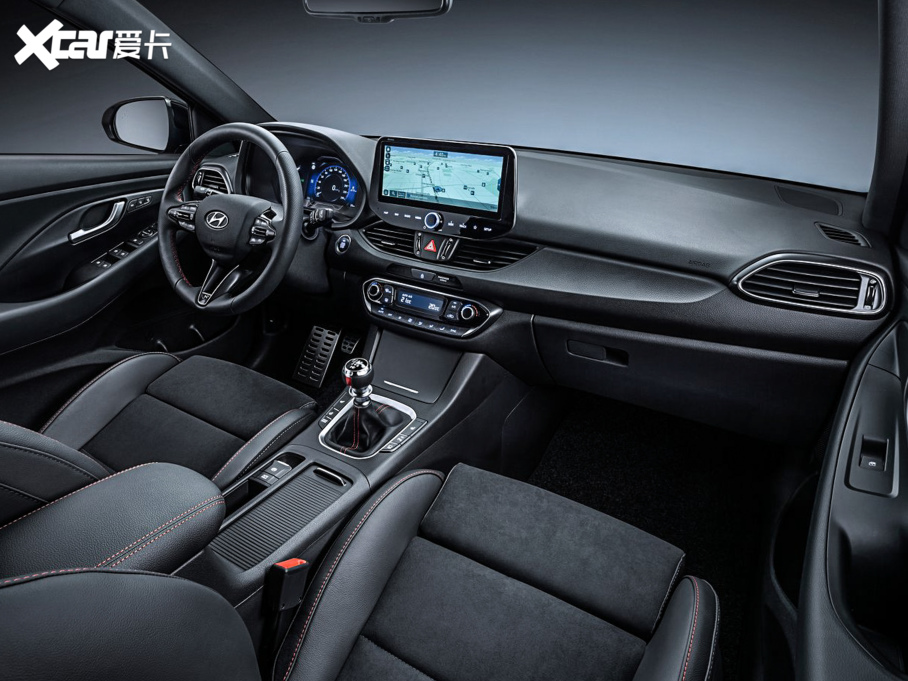 2020��i30(����) N Line �Ɏ�