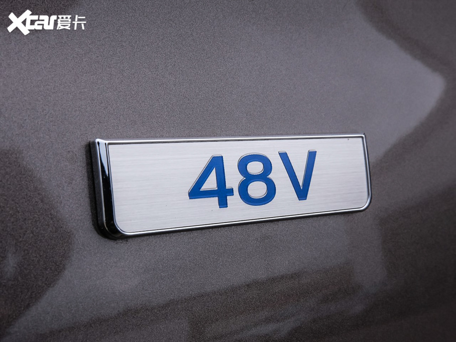 2020��i30(����) Fastback Hybrid �W�ް�