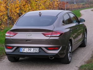 2020款Fastback Hybrid 欧洲版 整体外观