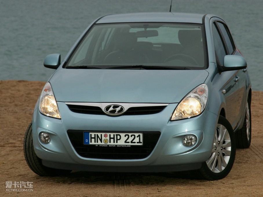 2009��i20 