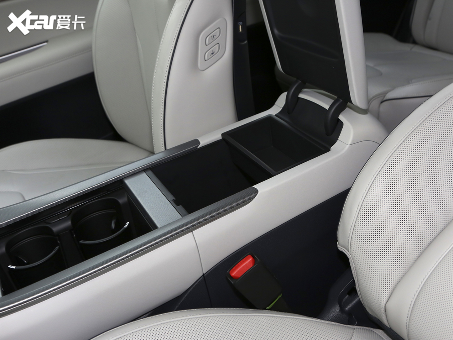 2021˹ 3.5L GLS (q)Ԅ