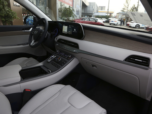 20213.5L GLS Ԅ п؅^