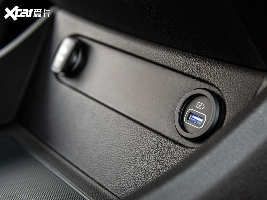 2020����_(�M��) Hybrid �W�ް�