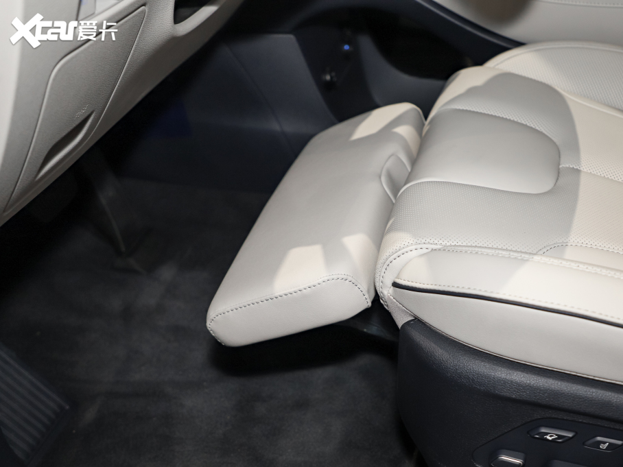 2023˹ 3.5L ԄCalligraphy