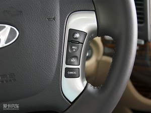 2010款2.4L  四驱舒适版 中控区