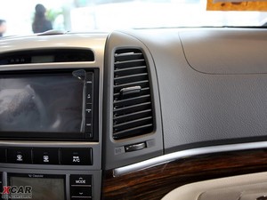 2010款2.4L 四驱豪华版 空调出风口