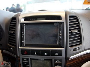2010款2.4L 四驱豪华版 中控区