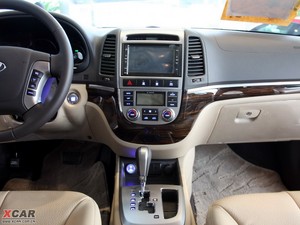 2010款2.4L 四驱豪华版 中控区