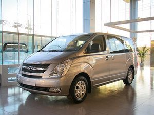 2011款2.4L 自动领航版 整体外观