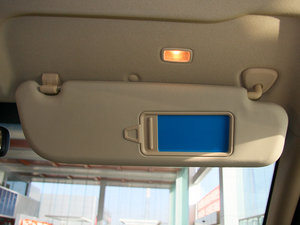 2011款2.4L 自动领航版 空间座椅