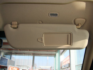 2011款2.4L 自动领航版 空间座椅