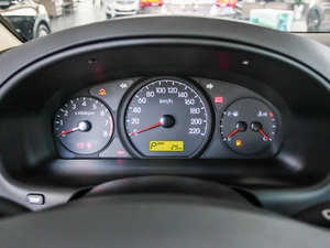 2011款2.4L 自动豪华版 中控区