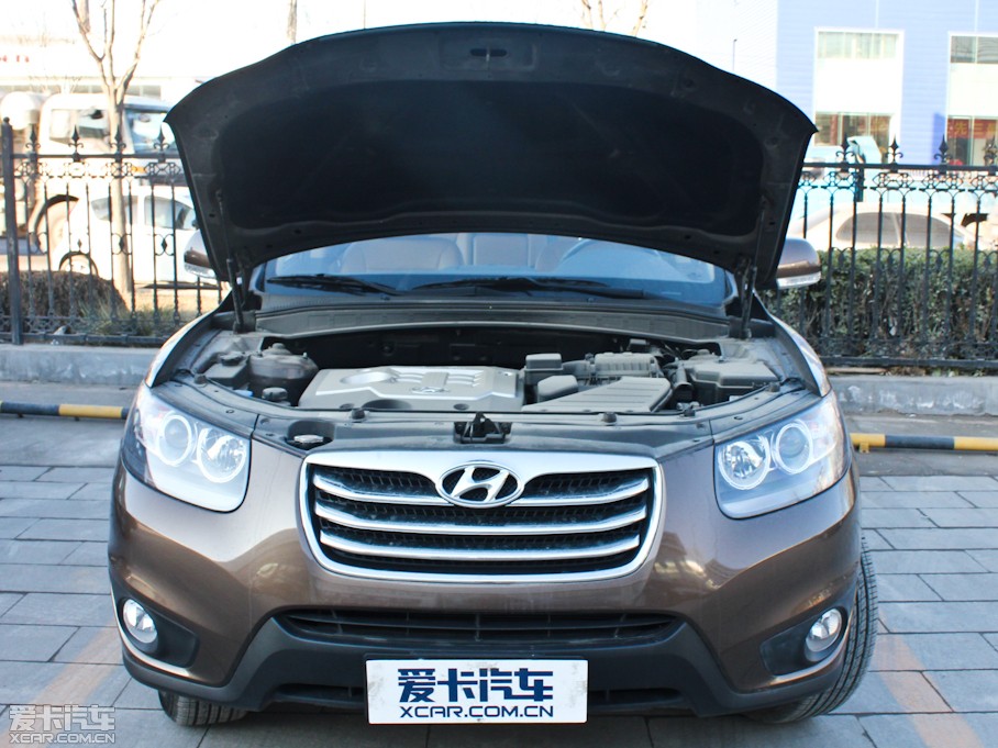 2011_(M) 2.4L m