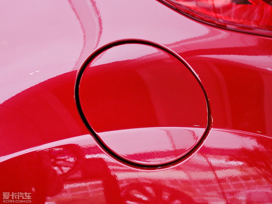 2011��Veloster�w˼ 1.6L �քӺ��A��