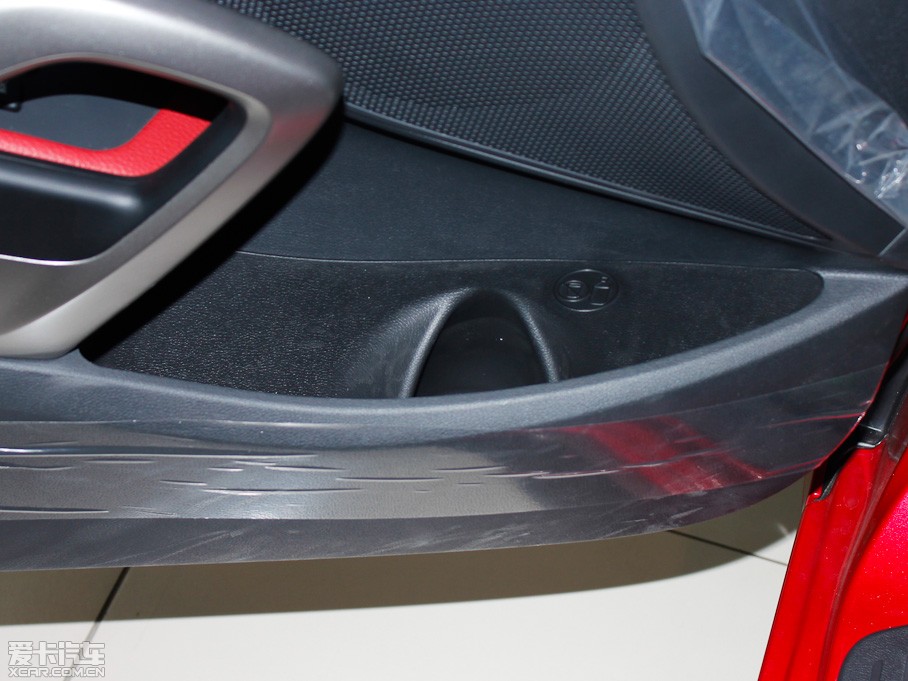 2011Velosterw˼ 1.6L քӺA