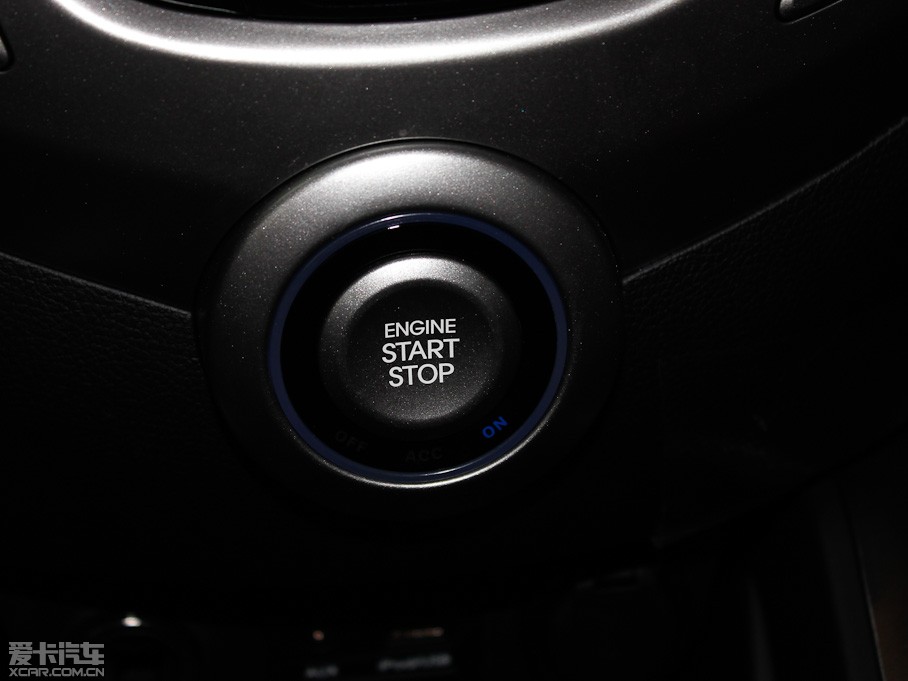 2011��Veloster�w˼ 1.6L �ք�(d��ng)���A��