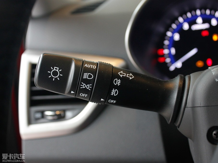 2011Velosterw˼ 1.6L քӺA