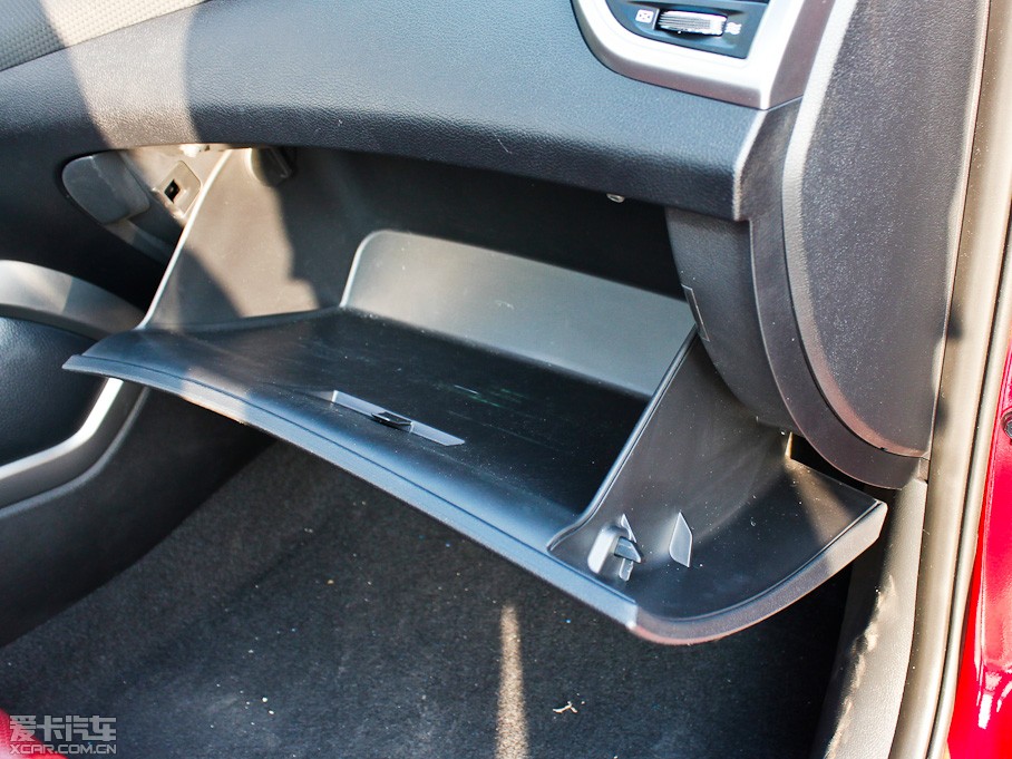 2011Velosterw˼ 1.6L ԄŞ