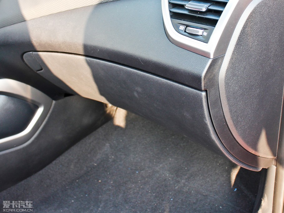 2011Velosterw˼ 1.6L ԄŞ