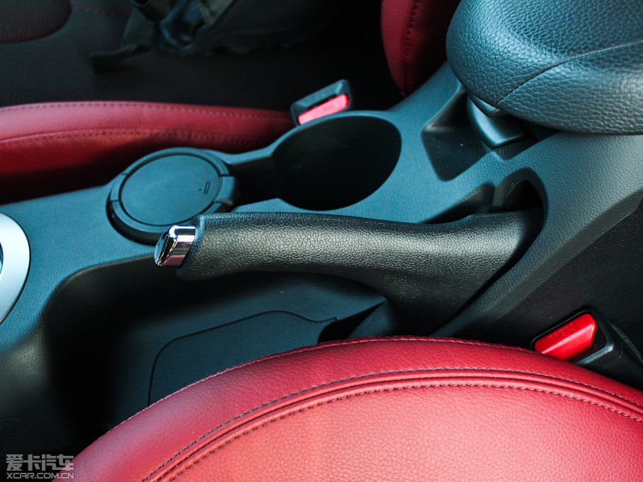 2011Velosterw˼ 1.6L Ԅm