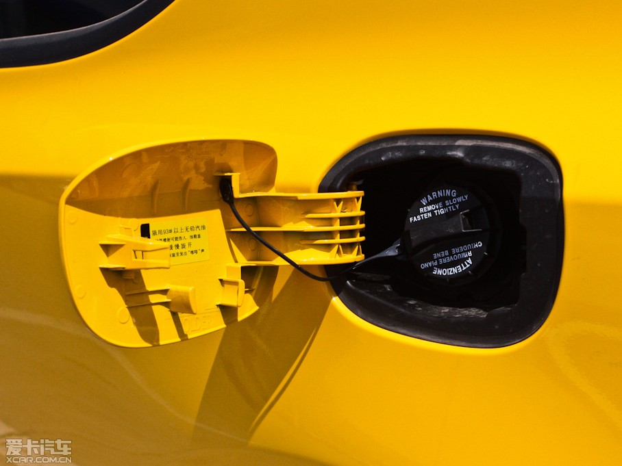 2012��ڶ�˹���� 2.0T �Ԅ�Brembo��