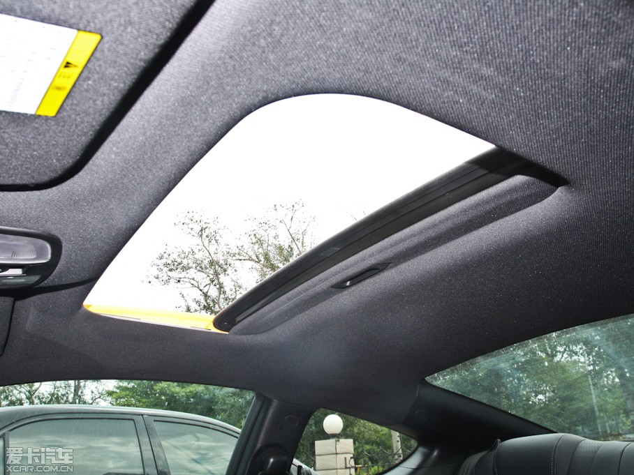 2012��ڶ�˹���� 2.0T �Ԅ�Brembo��