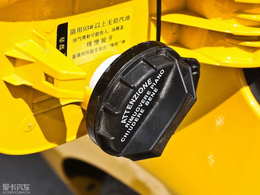 2012��ڶ�˹���� 2.0T �Ԅ�Brembo��