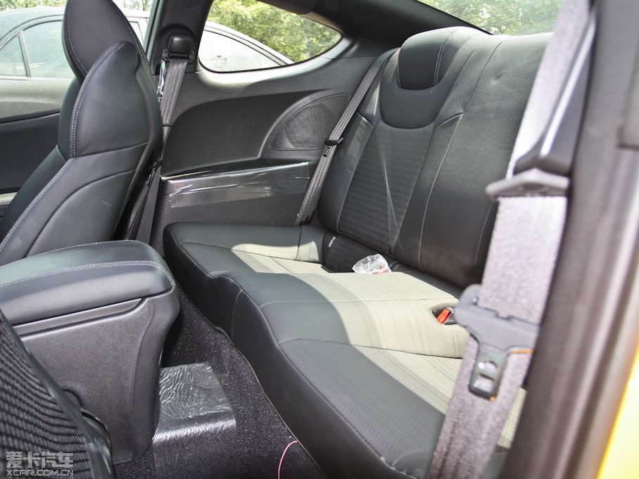 2012��ڶ�˹���� 2.0T �Ԅ�Brembo��