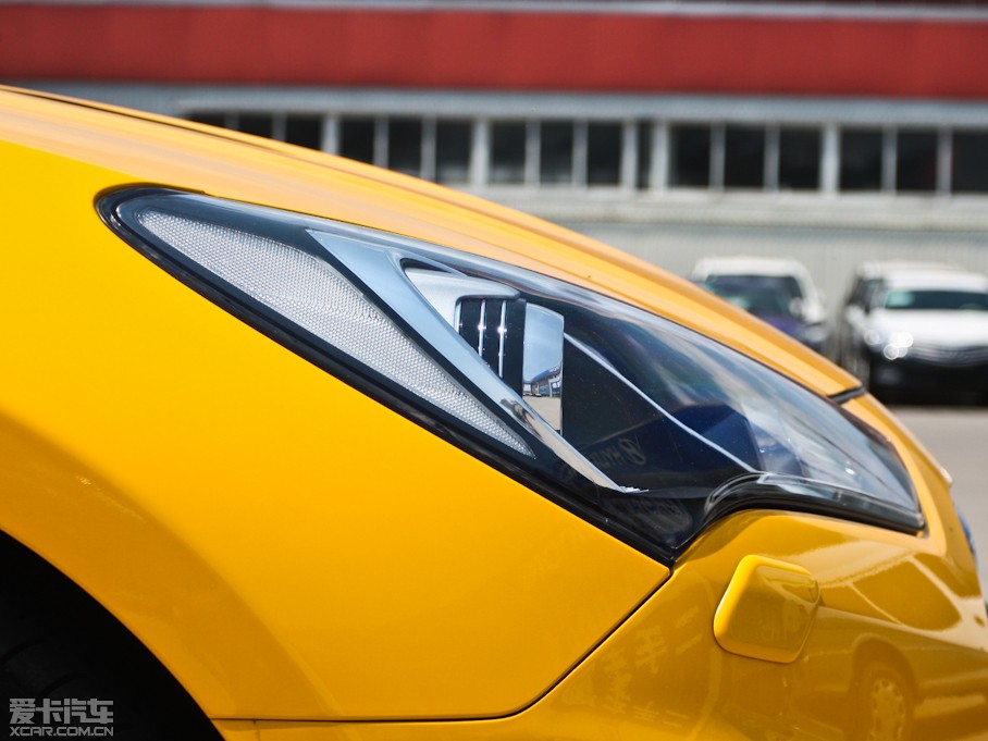 2012ڶ˹ 2.0T Ԅ(dng)Brembo