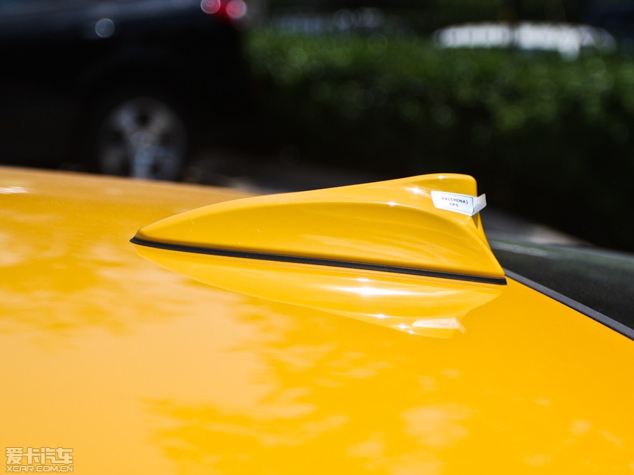 2012��ڶ�˹���� 2.0T �Ԅ�(d��ng)Brembo��