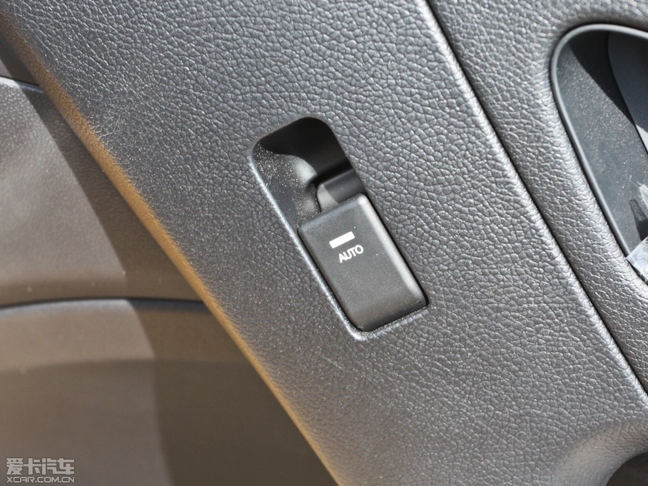 2012ڶ˹ 2.0T ԄBrembo