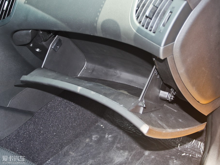 2012��ڶ�˹���� 2.0T �Ԅ�Brembo��