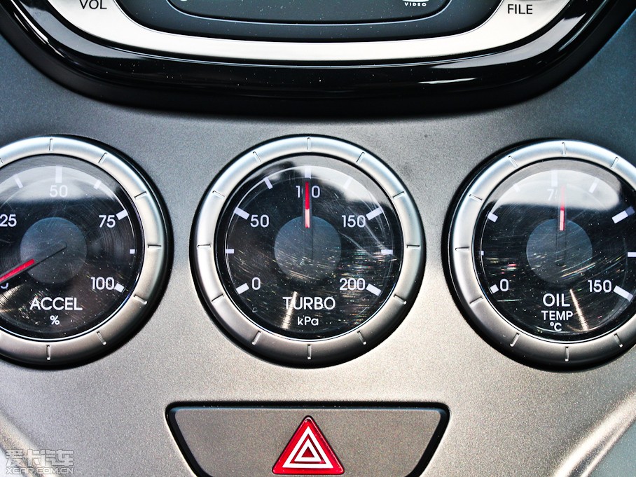 2012ڶ˹ 2.0T Ԅ(dng)A