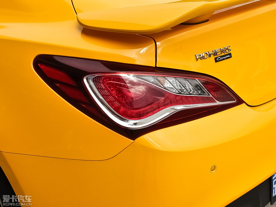 2012��ڶ�˹���� 2.0T �Ԅ��n�Ű�