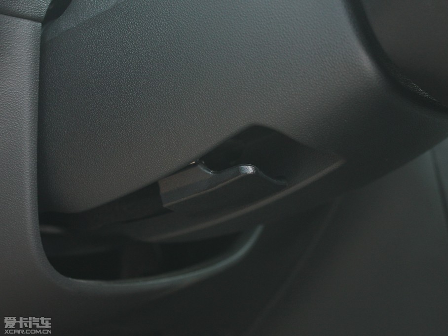 2012��ڶ�˹���� 2.0T �Ԅ��n�Ű�